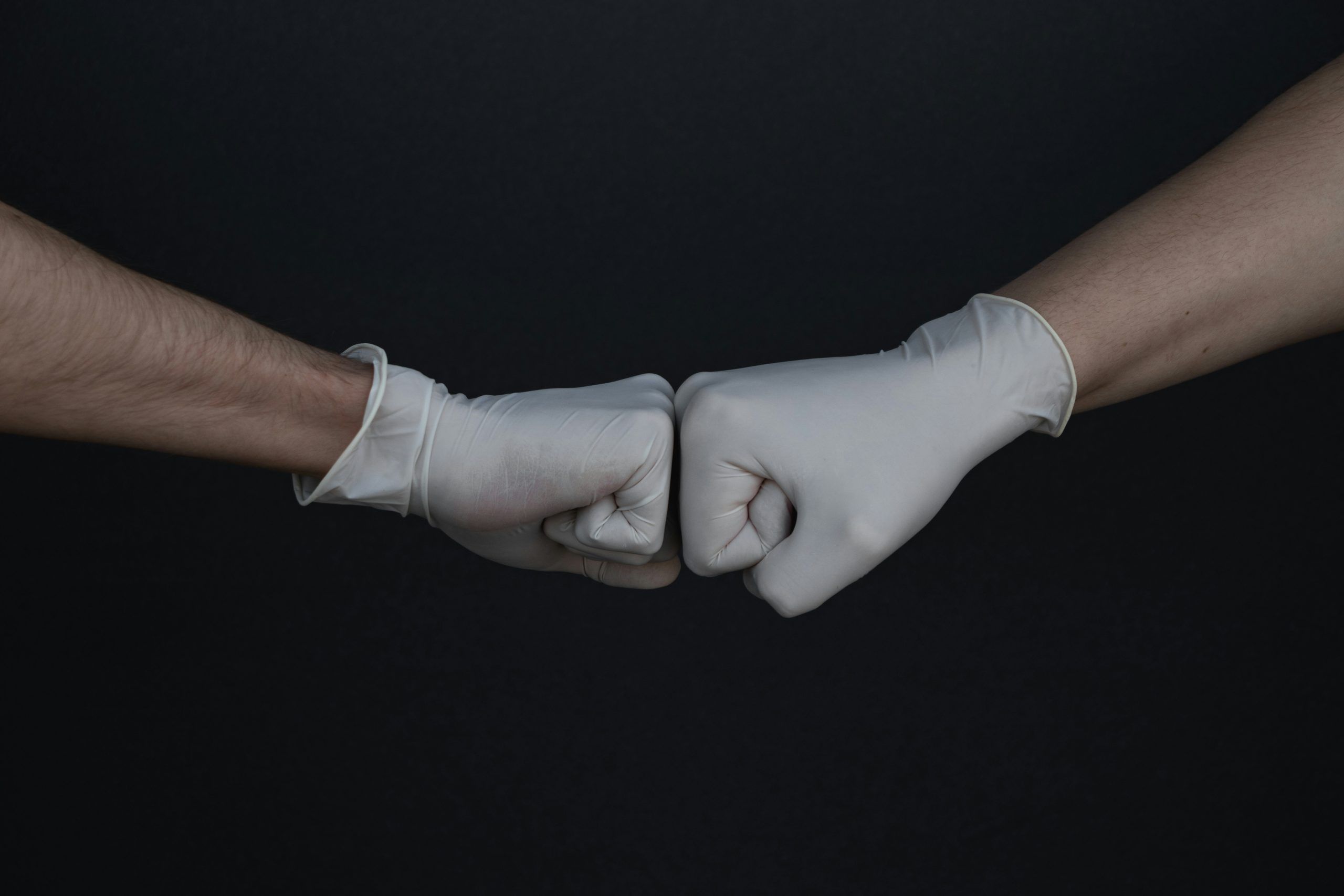 Why Do You Need Disposable Gloves For A Hospitality Business